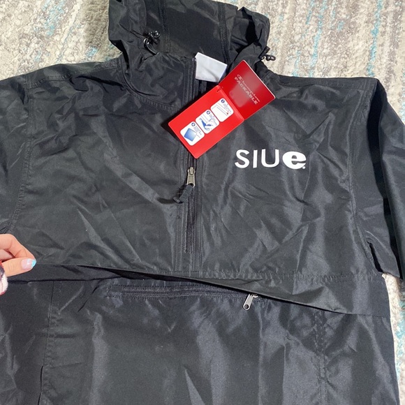 Champion SIUE Packable Half Zip Windbreaker - Picture 7 of 9